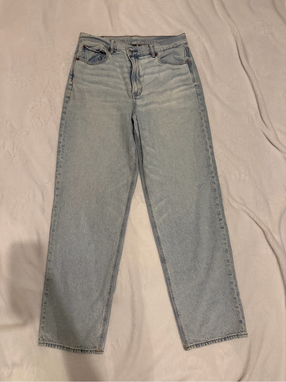 American Eagle Outfitters Pale Blue High-Rise Straight Jeans